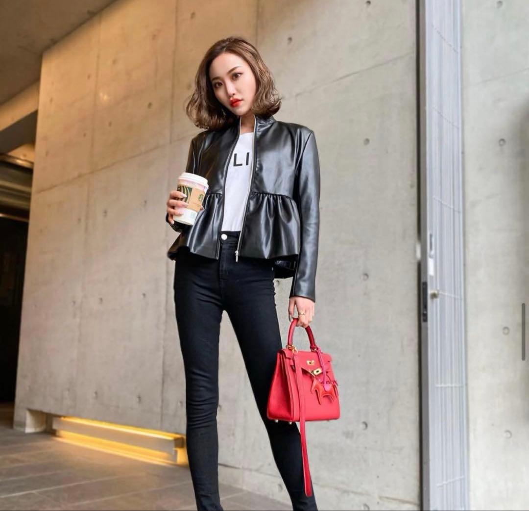 sheller ペプラムライダース