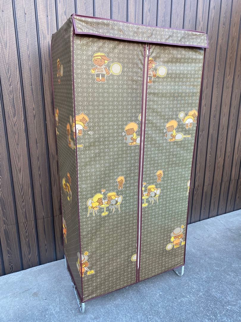 カバー付きワードローブ　レトロ　スチールラック　ビニールクローゼット　ファンシー