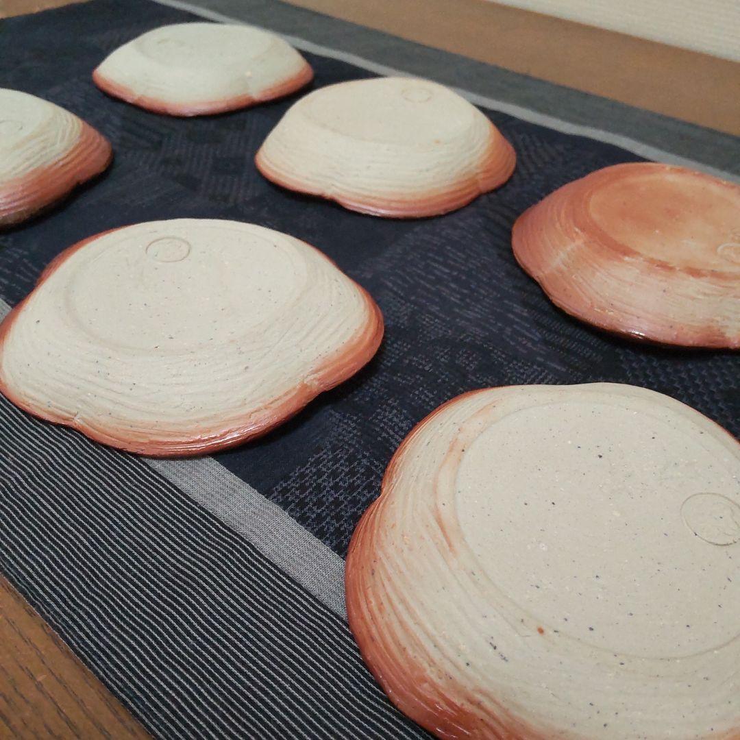 可愛い 梅皿 8枚 備前焼