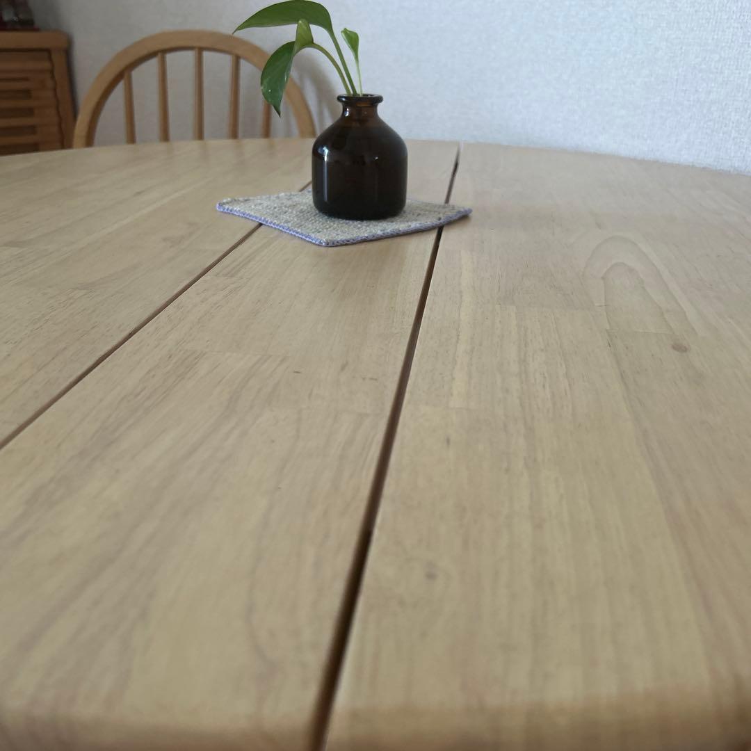 木製円形ダイニングテーブル　Courtney 伸長式　折りたたみテーブル