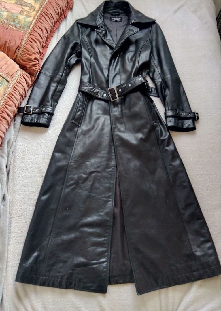 名作　トルネードマート　マキシ丈　レザーコート　状態良好　購入前要連絡
