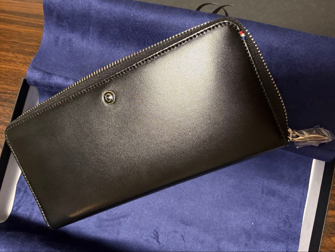 【新品】ブラックレザー 長財布