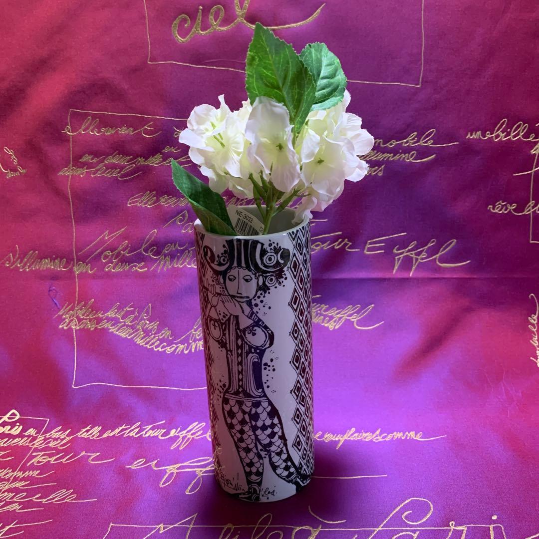 ビヨンヴィンブラッド　ニモール窯のレアなビンテージ黒デュエット柄の花瓶！