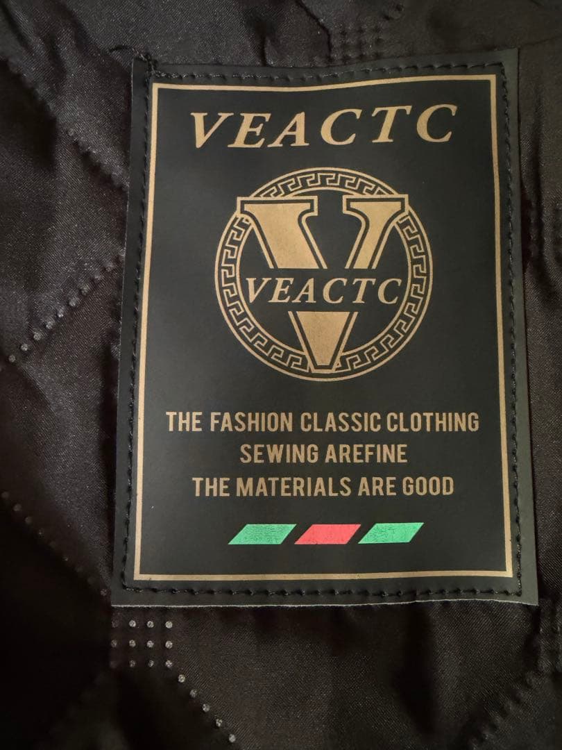 超極暖　イタリア製　カシミア100% VEACTC ジップアップジャケット