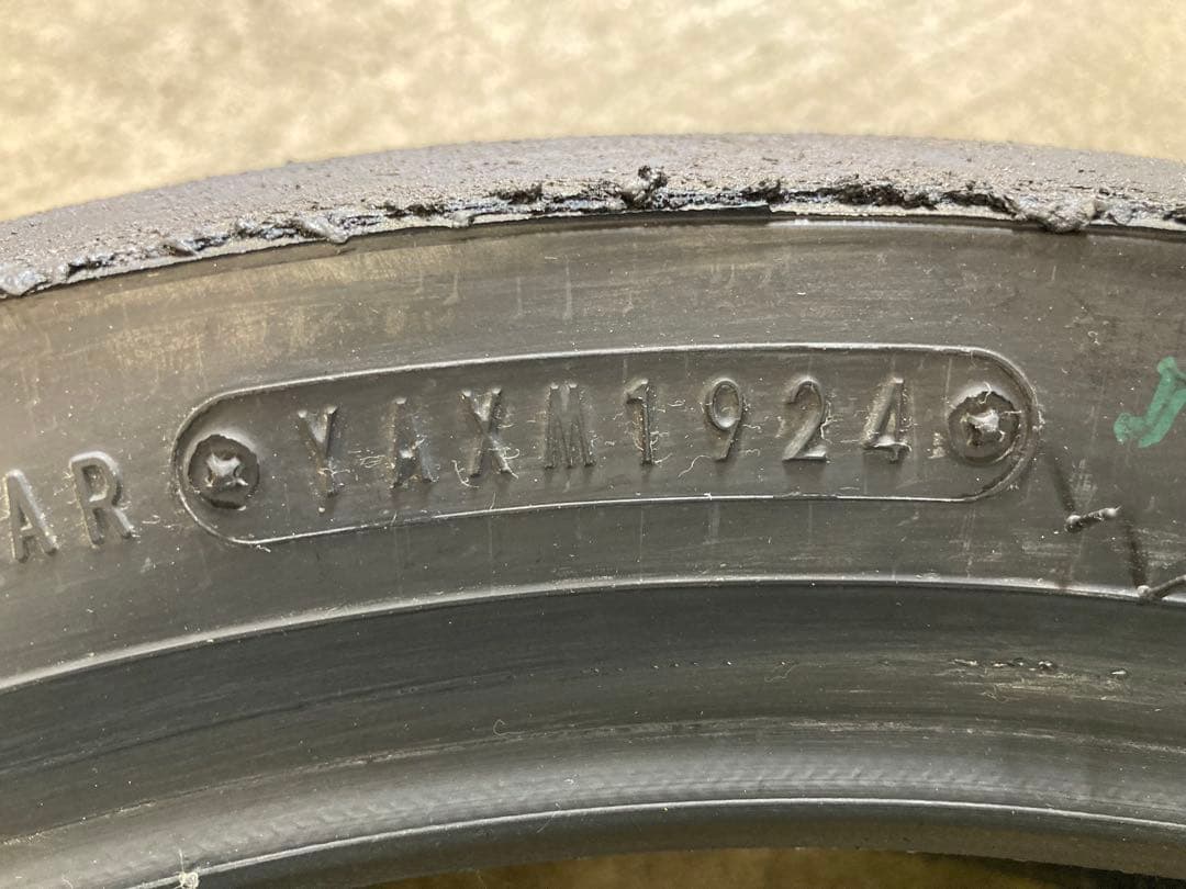 中古　ダンロップ　α13 sp H 前後　2024製　110/150...