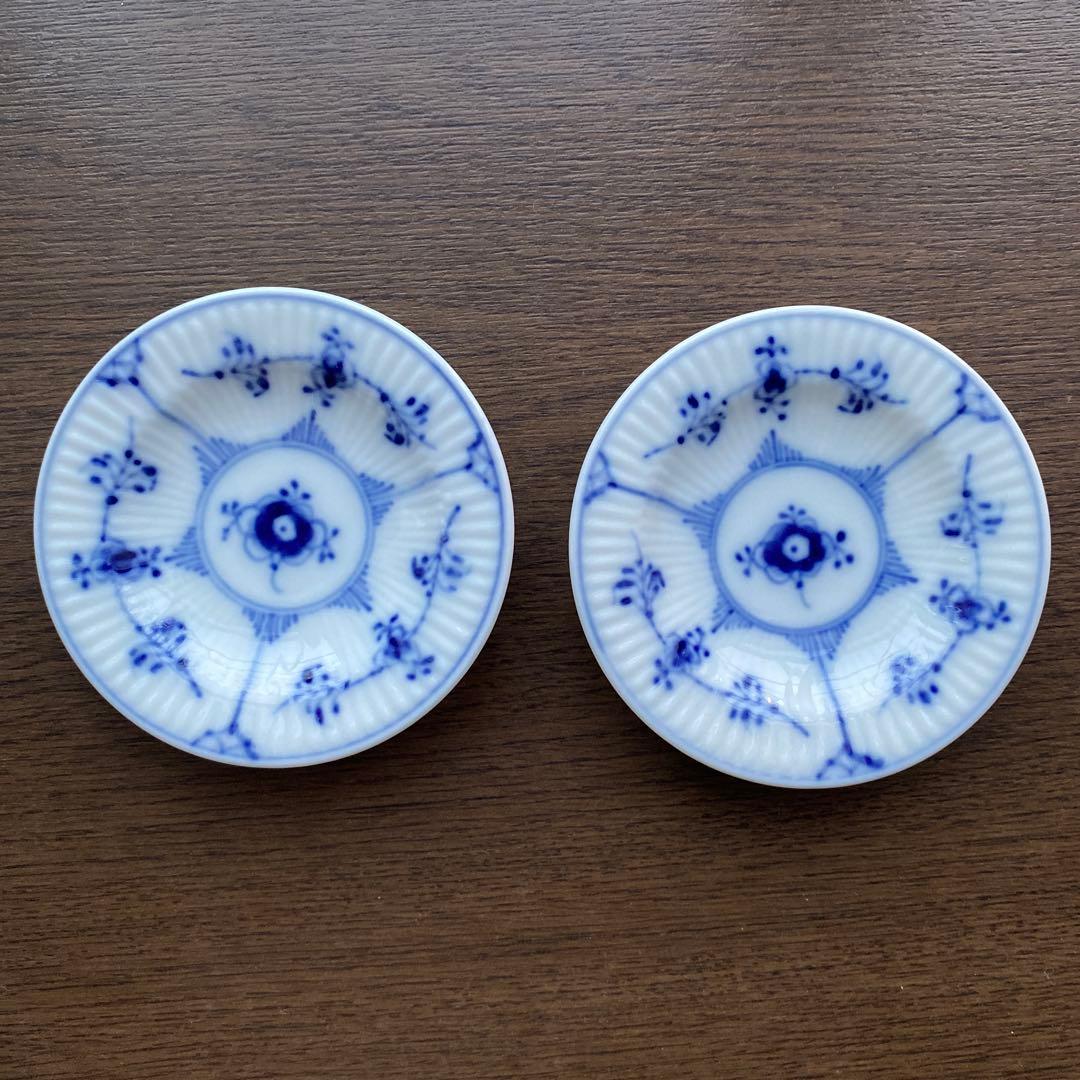 Sale ロイヤルコペンハーゲンブルーフルーテッドプレイン2枚