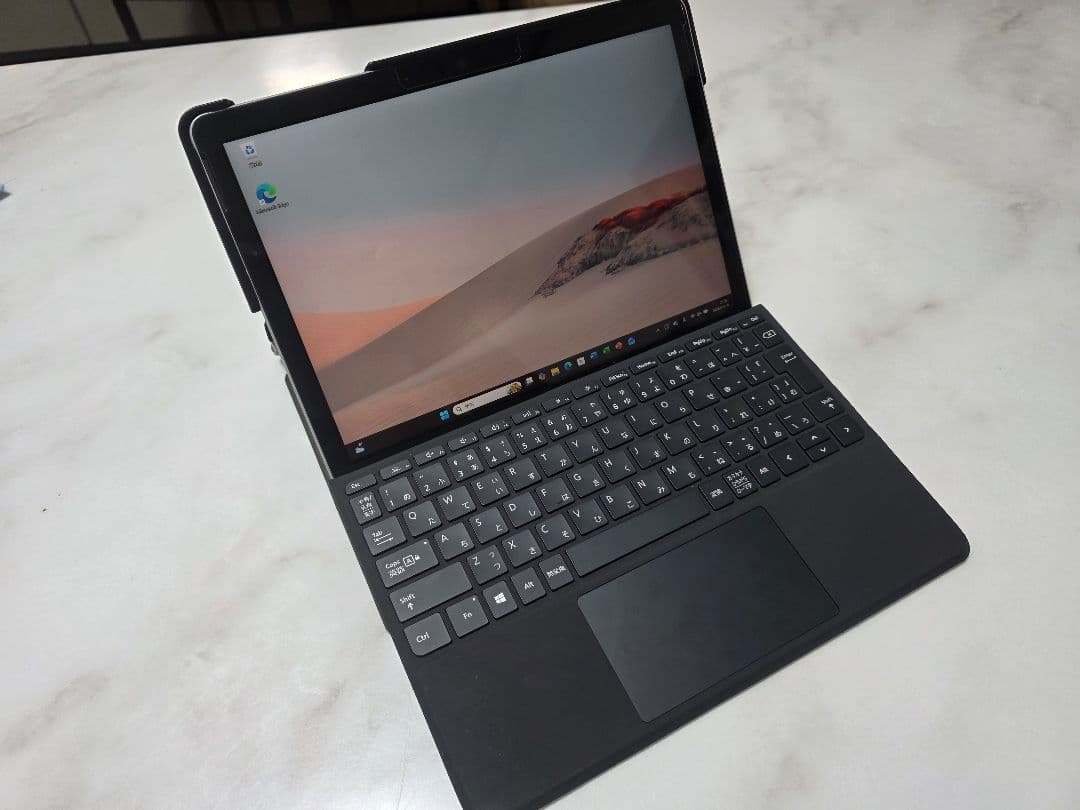 Microsoft Surface Go 2 キーボード付き本体　中古　初期化済