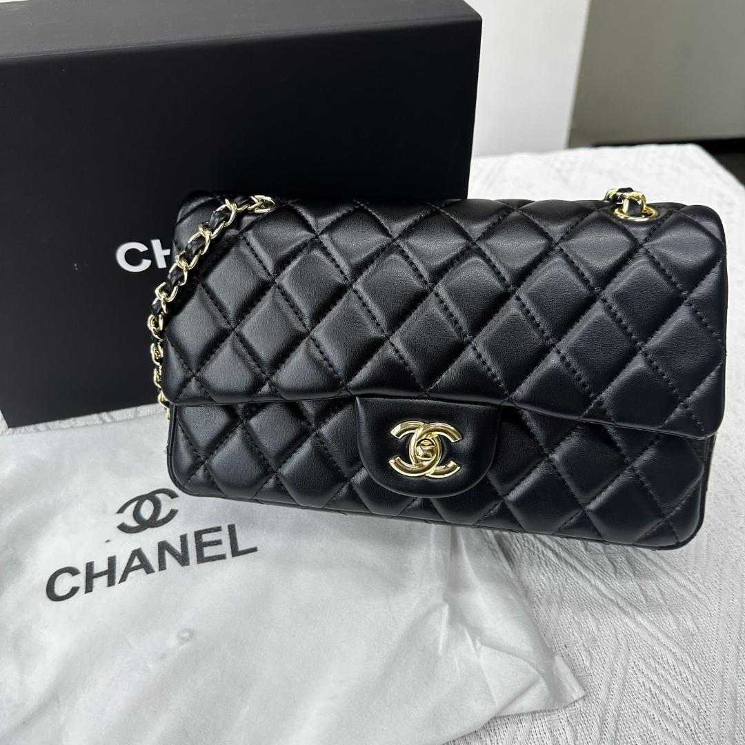 美品ノベルティ　ショルダーバッグ　ブラック　バッグ