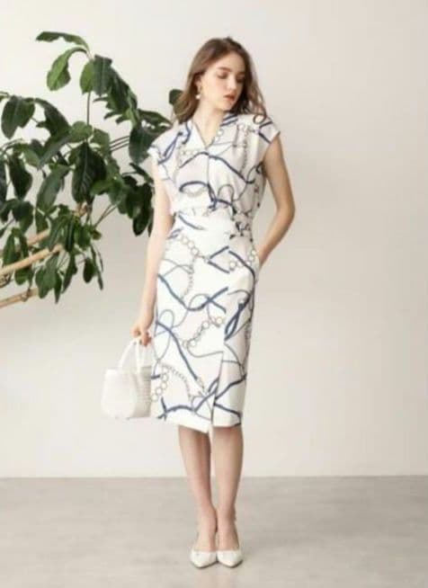 スカーフプリントブラウス　ピンキーアンドダイアン