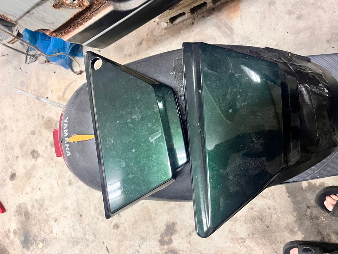 ゼファー400 fx仕様サイドカバー