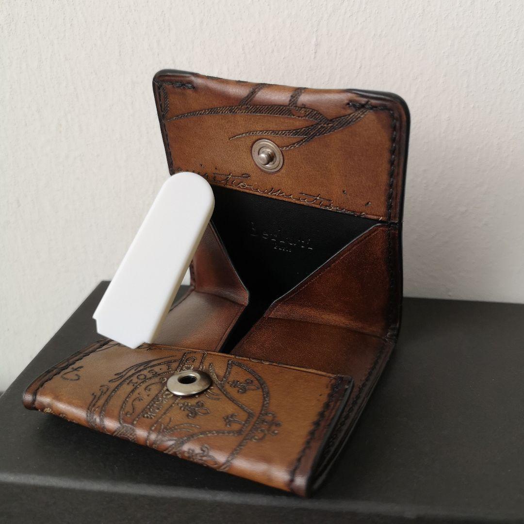 美品 Berluti ベルルッティ カリグラフィ ケース 財布