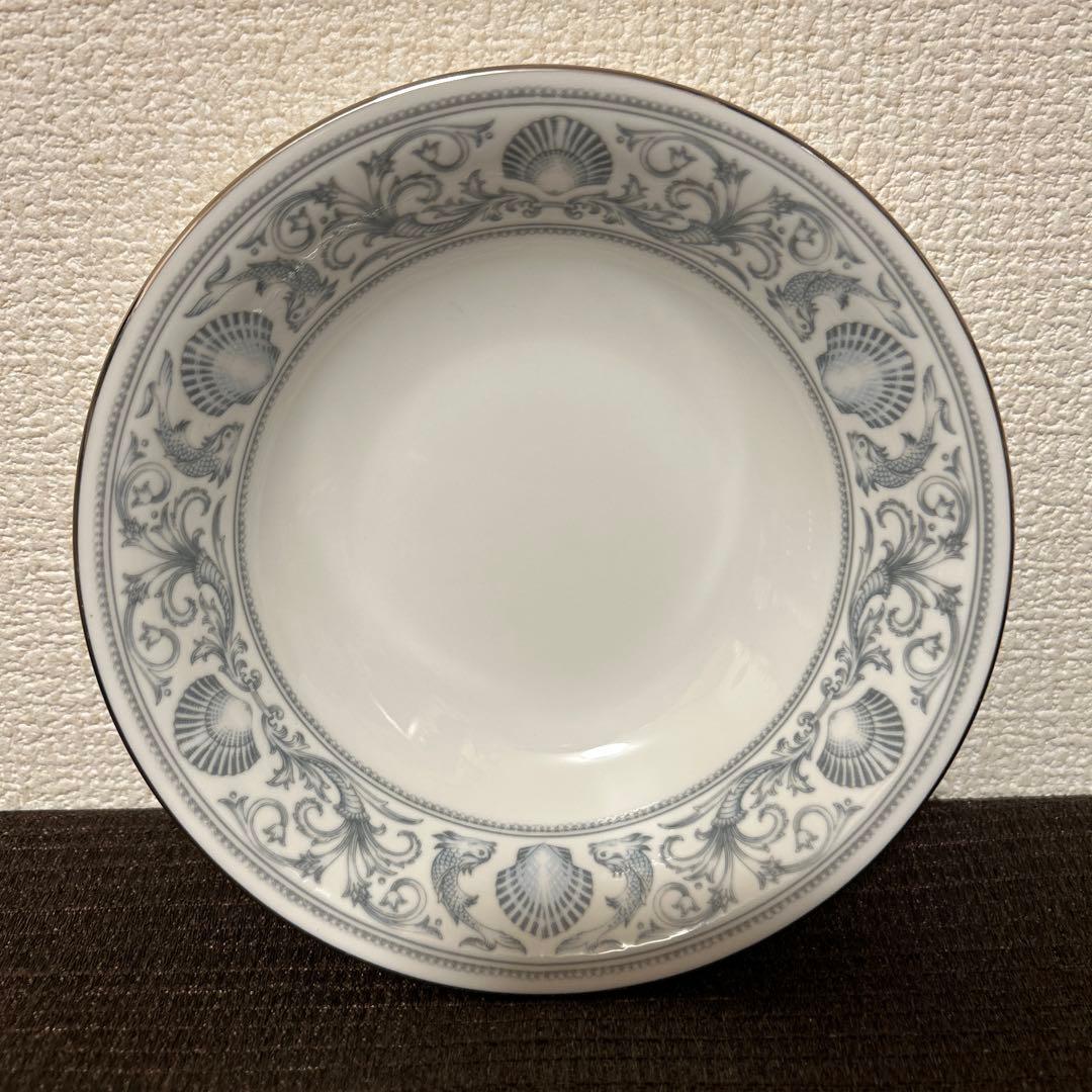 ウェッジウッド　ドルフィン　ホワイト　サラダボウル　デザートプレート