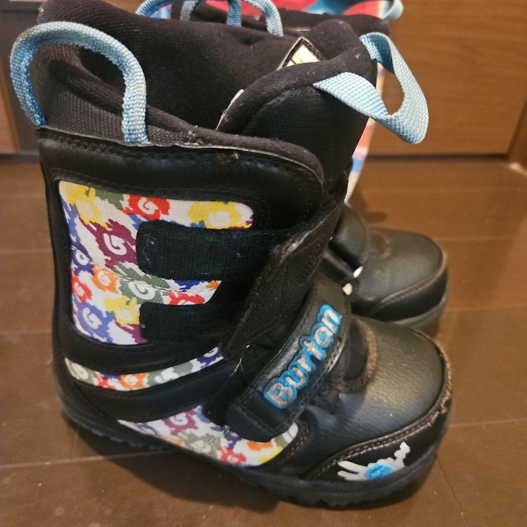 BURTON子供用スノーボード３点セット（Burtonブーツ付き）