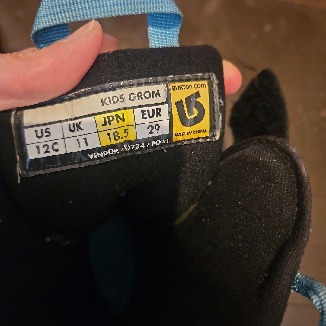 BURTON子供用スノーボード３点セット（Burtonブーツ付き）