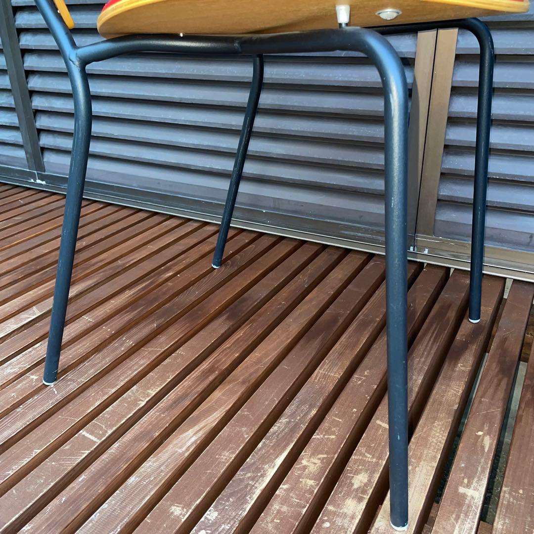 デンマーク　フレデリシア　椅子　ナナディツエル　赤