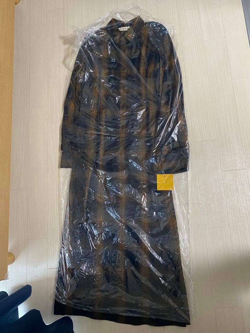 ピヌエ　ワンピース　Mサイズ