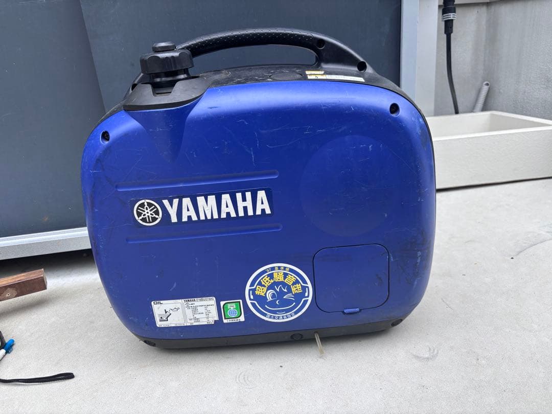 【直接渡しのみ】YAMAHA EF1600IS 発電機　携行缶付き