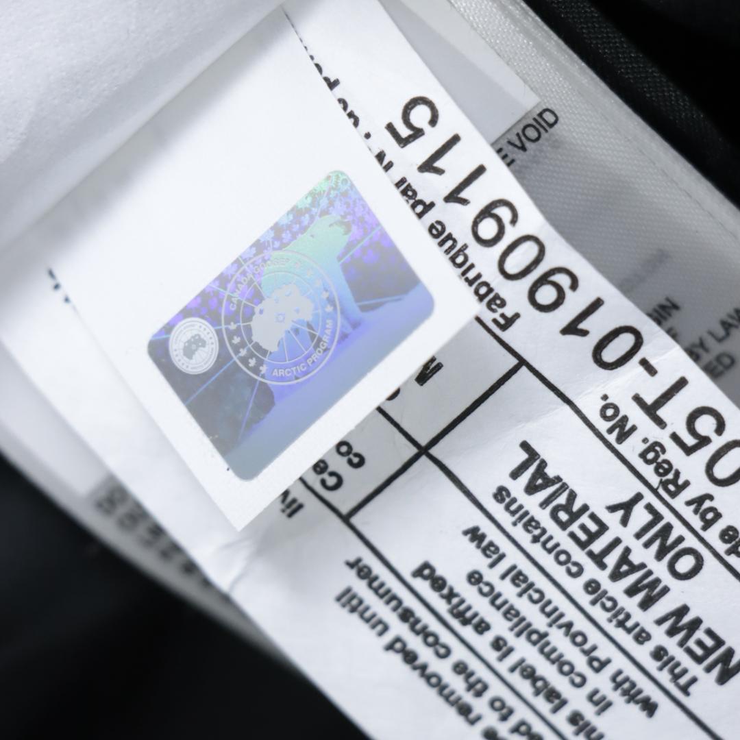 希少！カナダグース ダウンジャケット　ブレイクリーパーカ　ライトブルーサザビー