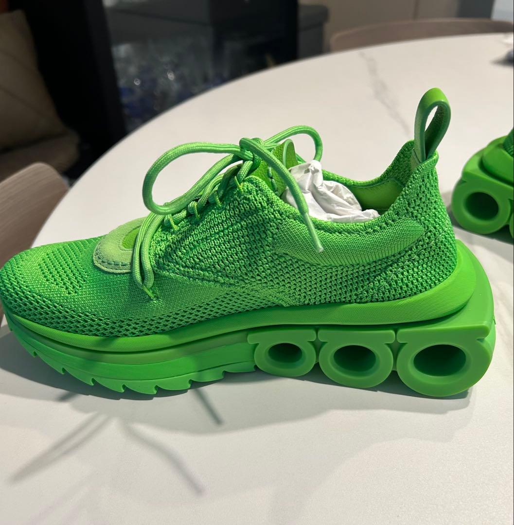 ★希少★フェラガモ　ガンチーニソール　スニーカー★ライム【新品未使用】イタリア製