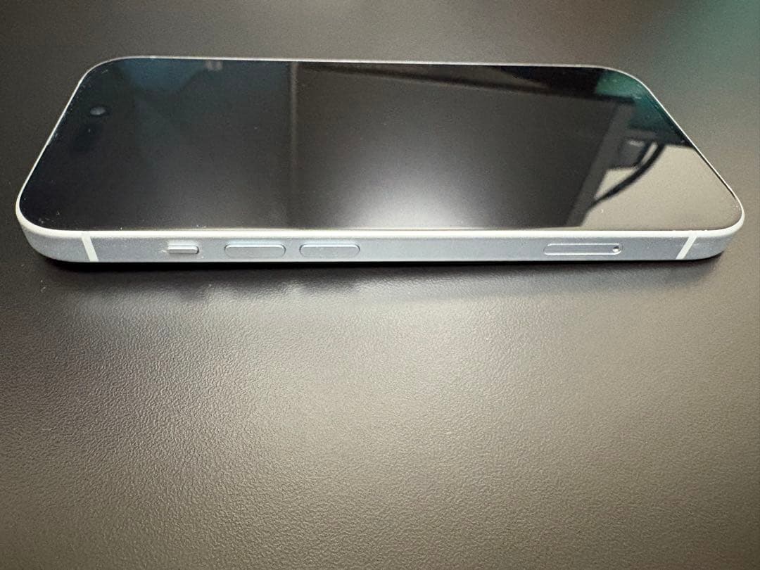 Apple iPhone15 256GB ホワイト 本体