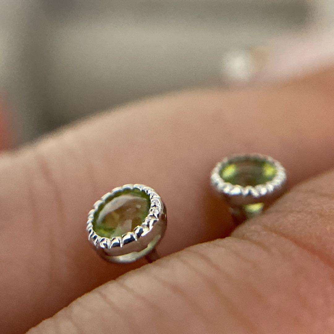 新品　ペリドット　バフトップ　ピアス　オーダー品　k10WG