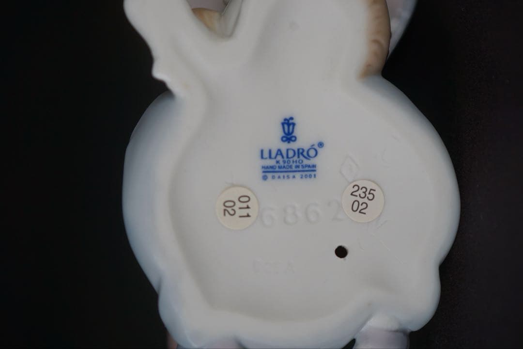 リヤドロ LLADRO おめかししようね 6862 フィギュリン