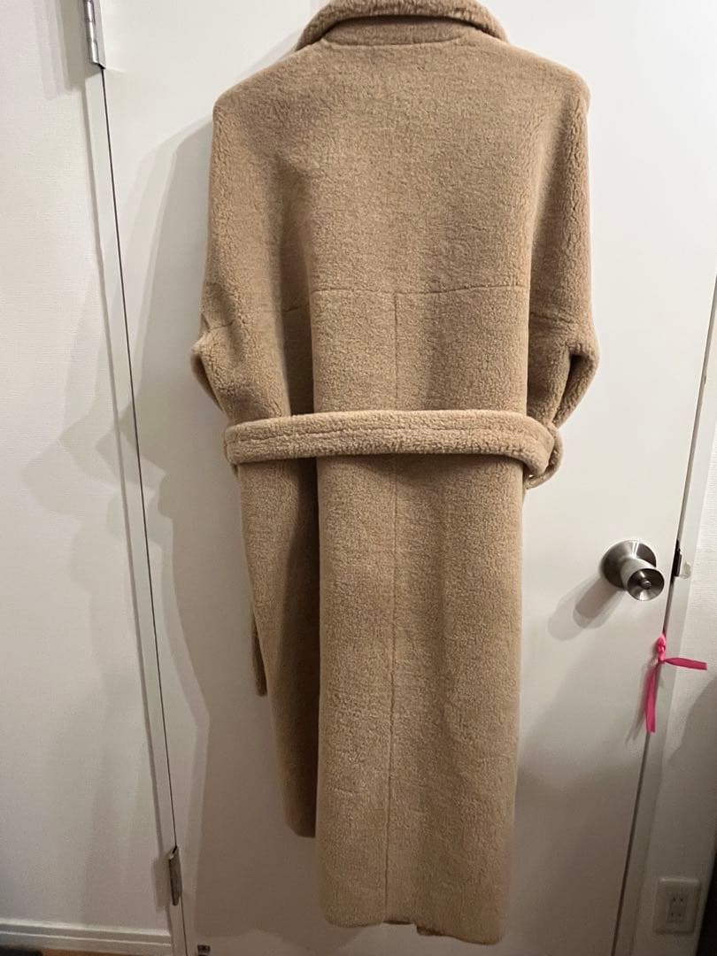 トロリンさん⭐︎スタニングルアー　フェイクファーロングコート未使用　ほぼ未使用美品