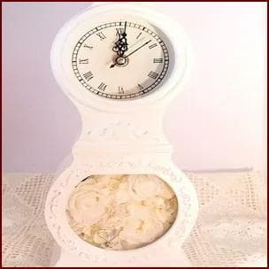 プリザーブドフラワー　花時計 　ハート＆ホワイトローズ