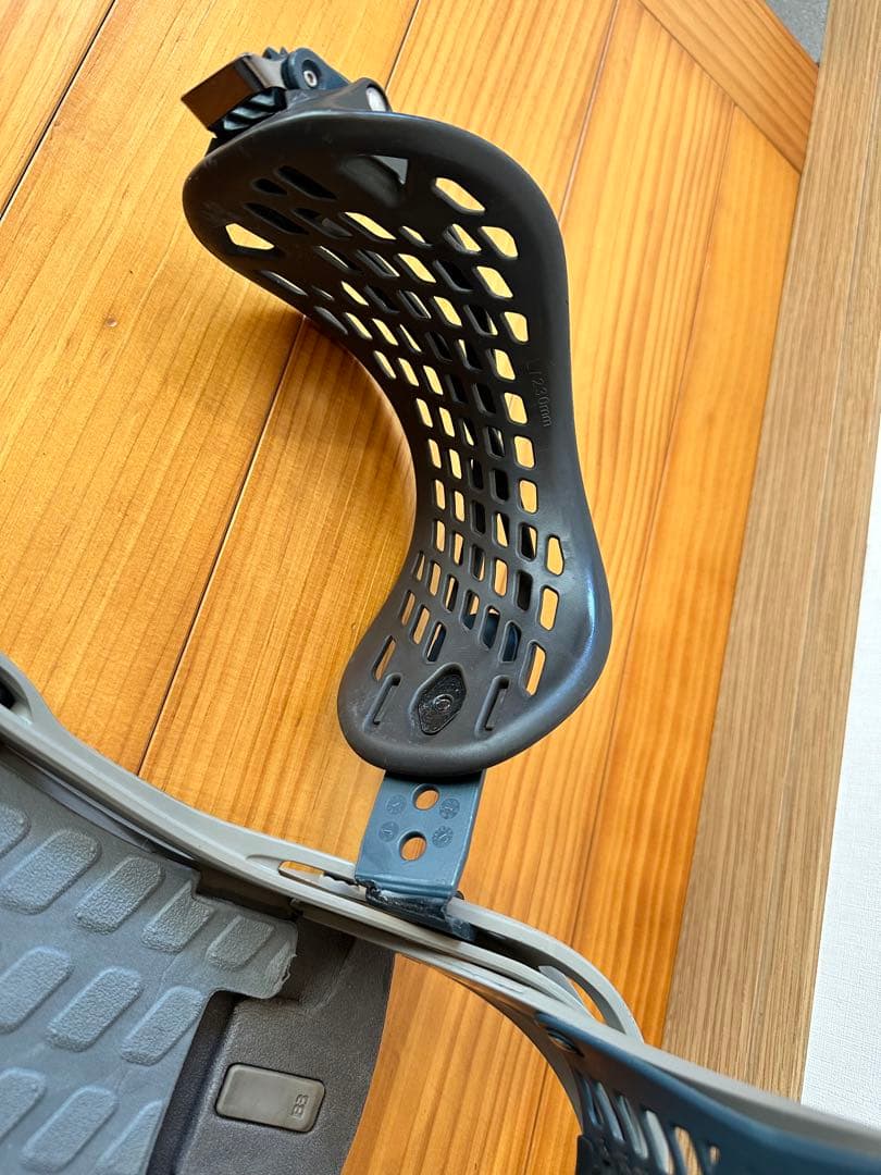 g*n様 BURTON GENESIS TT