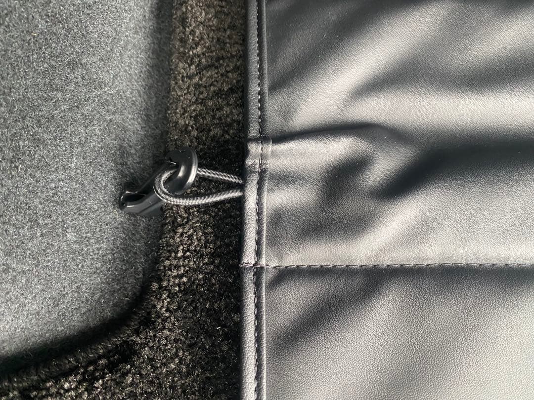 レクサスRX 純正バックドアオープニングガード