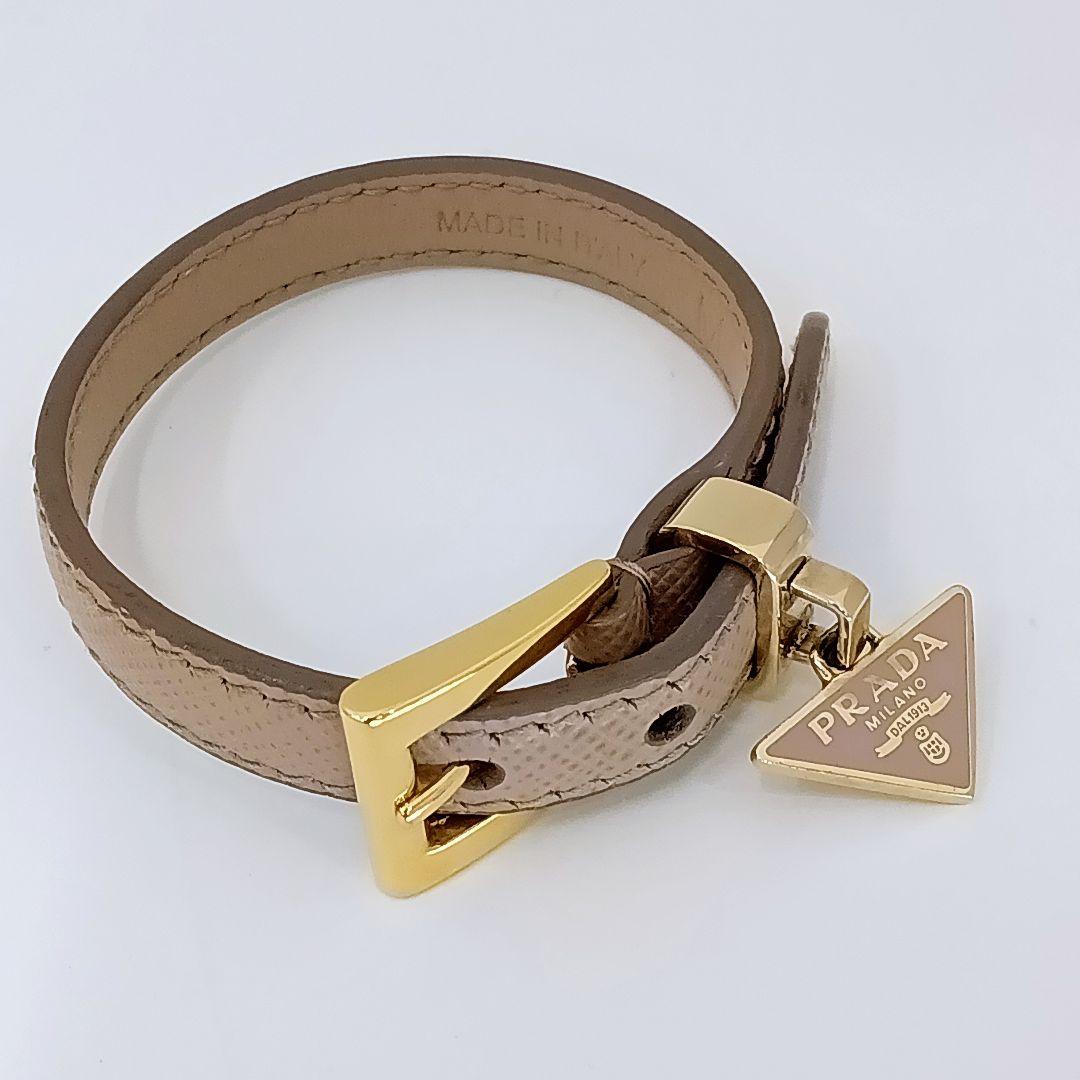 PRADA プラダ レザーブレスレット