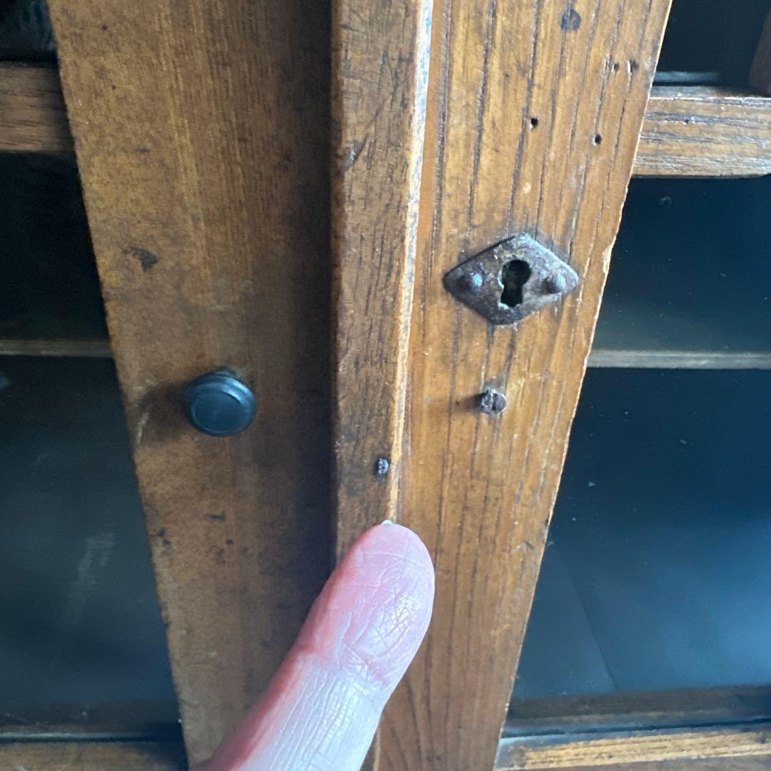 瞬間的お値下げ❗️ヴィンテージ　ミニガラス戸棚　食器棚　書棚