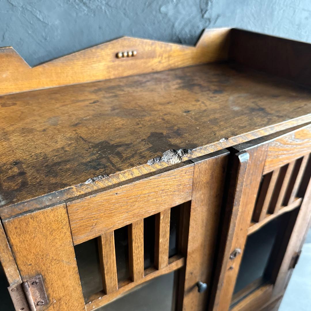 瞬間的お値下げ❗️ヴィンテージ　ミニガラス戸棚　食器棚　書棚