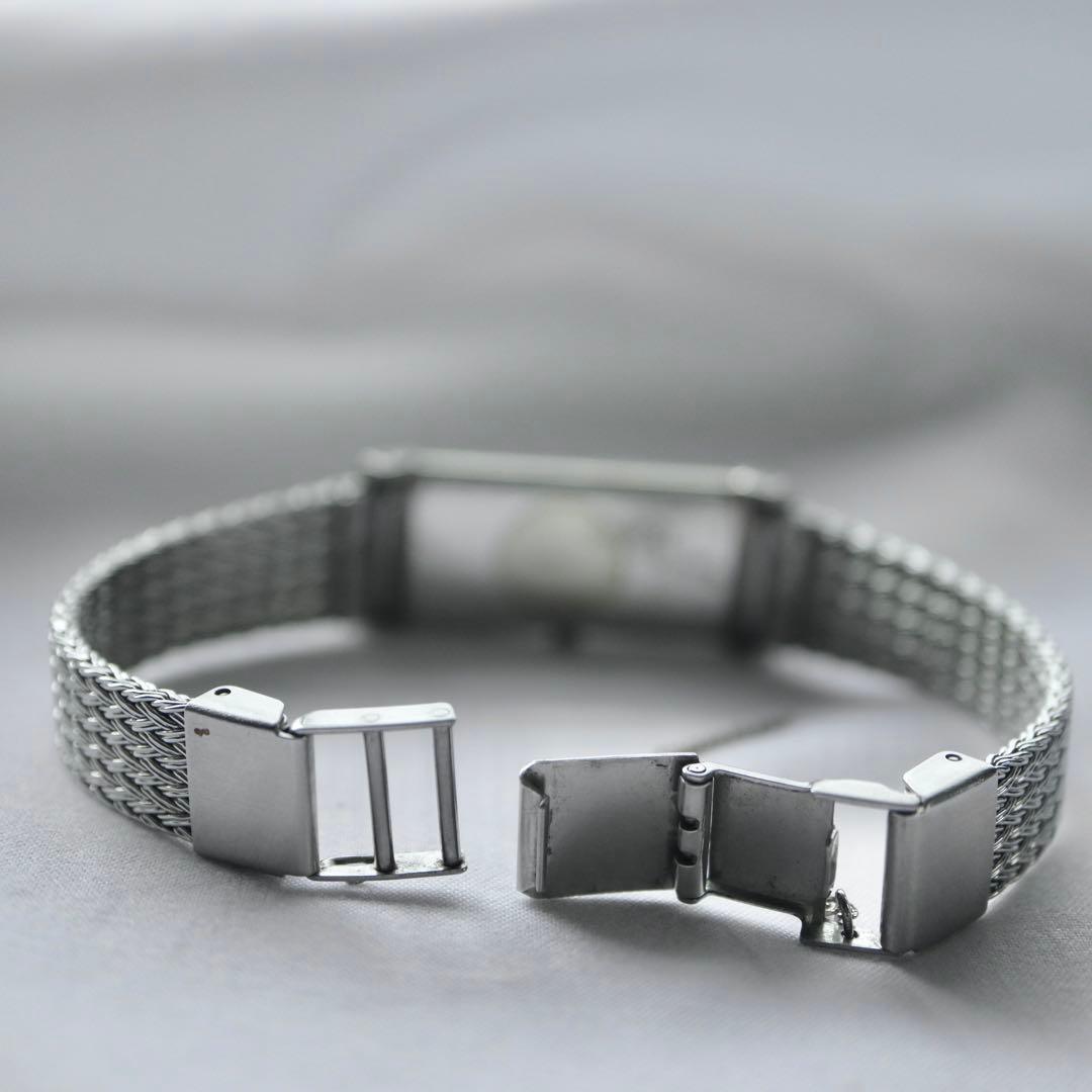 Yves Saint Laurent シルバー　ブラック文字盤 腕時計 1363