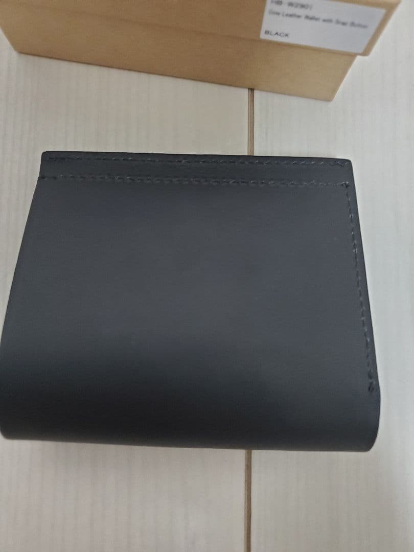 hobo 財布　レザー　ブラック