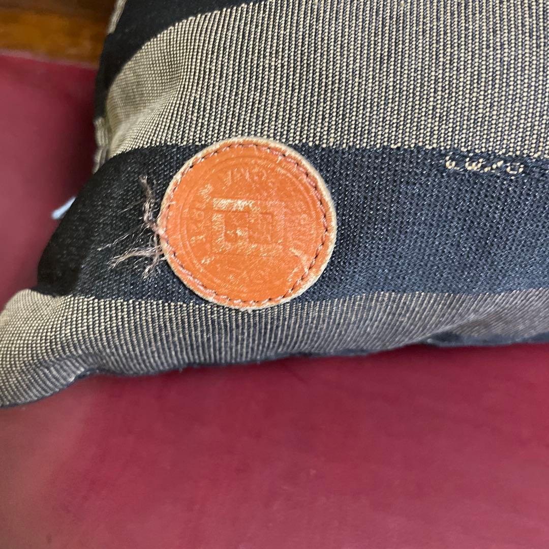 FENDI フェンディ ペカン クッションカバー