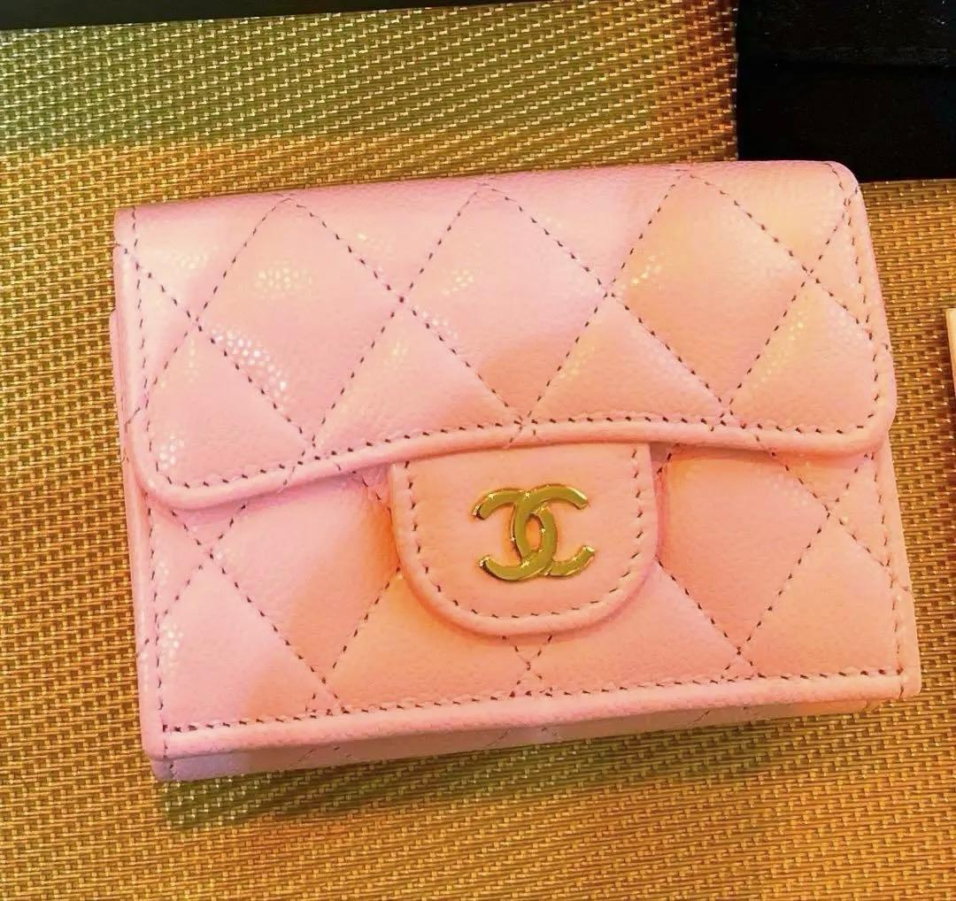 【週末限定価格】CHANEL三つ折り財布ピンクキルティング