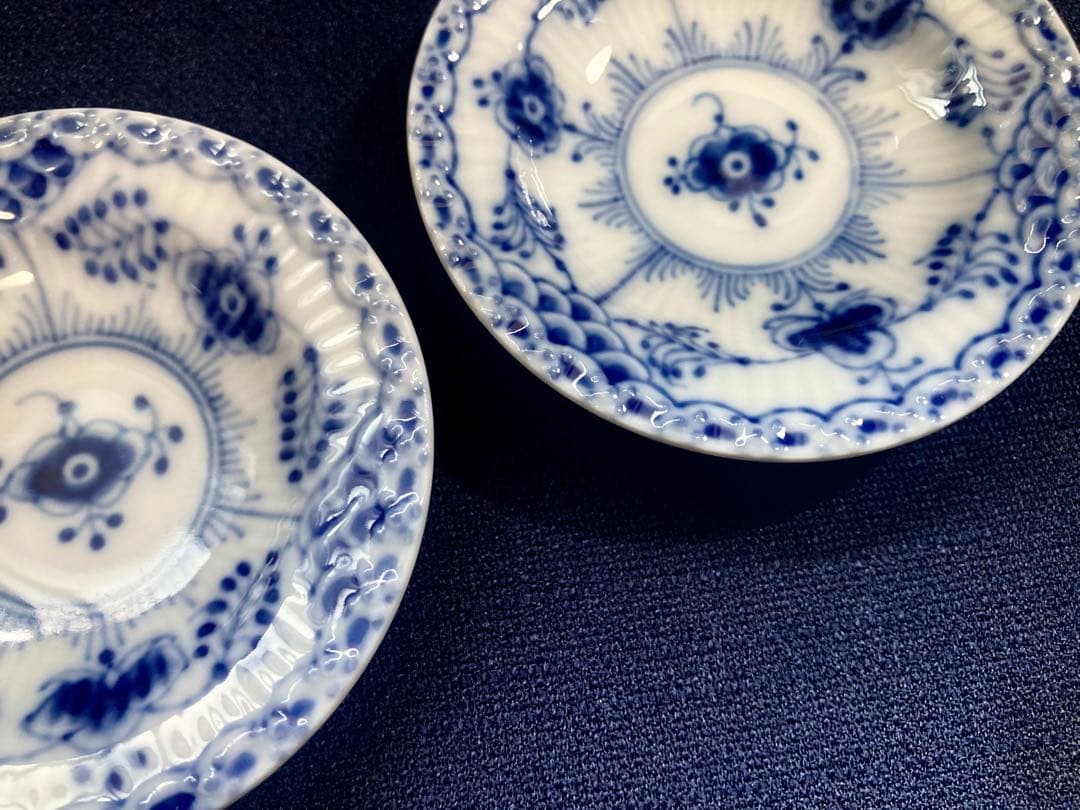 む*ん様 ロイヤルコペンハーゲン ブルーフルーテッドハーフレース 小皿7.5㎝×