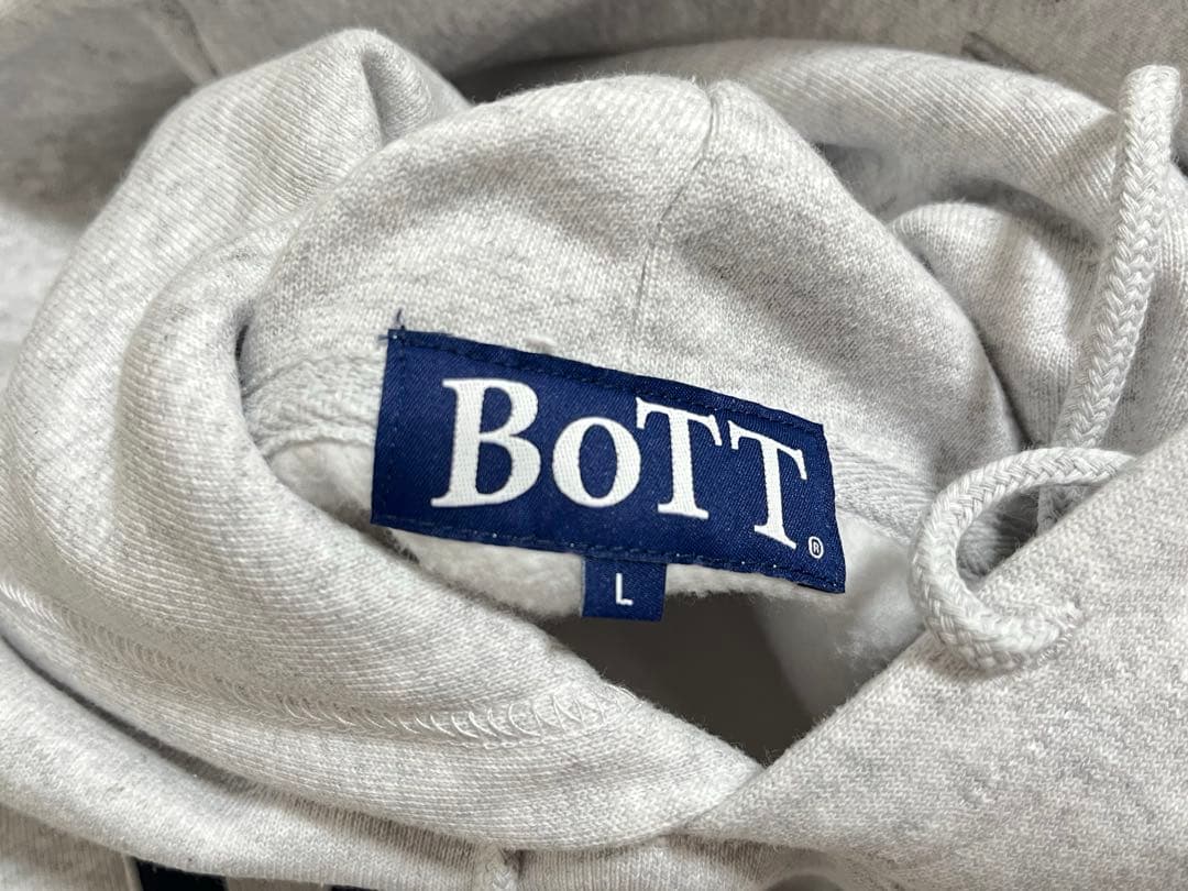 Verdy Bott パーカー Lサイズ　最安値。