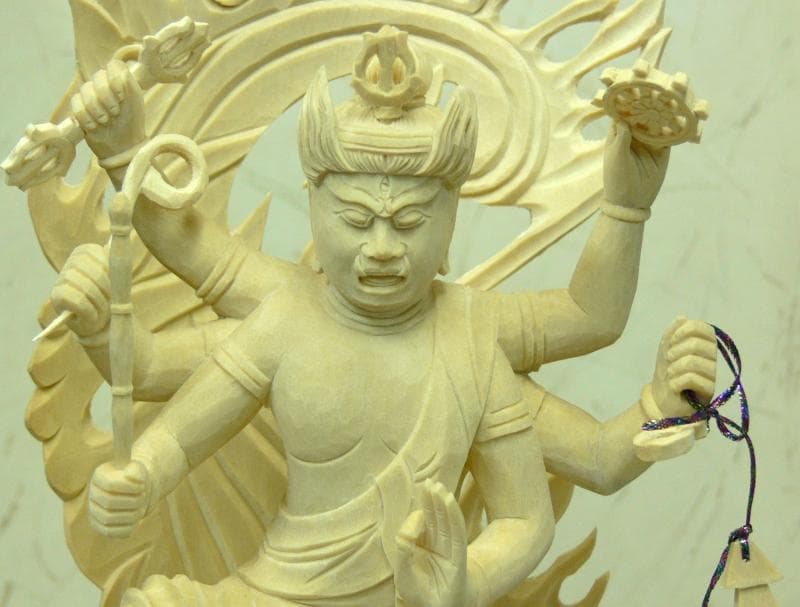 決算大特価中　仏像◆桧材 烏枢沙摩明王6寸◆五大明王 トイレの神様