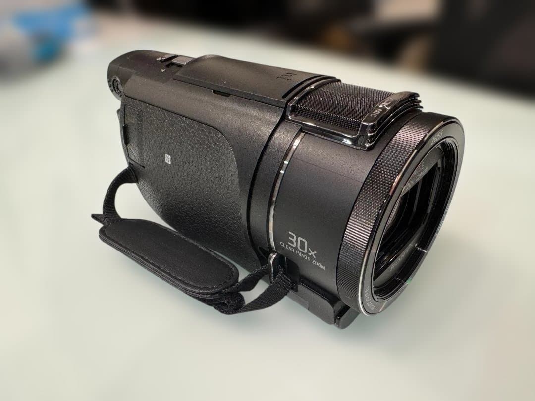 【ほぼ未使用・付属品フル装備】SONY 4K ビデオカメラ FDR-AX60