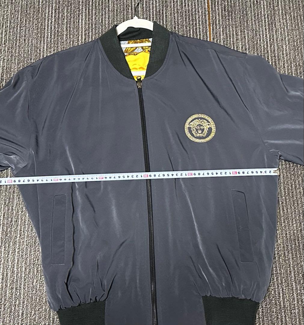 【週末まで値下中】ベルサーチ　ナイロン　ジャケット　リバーシブル　ブルージーンズ