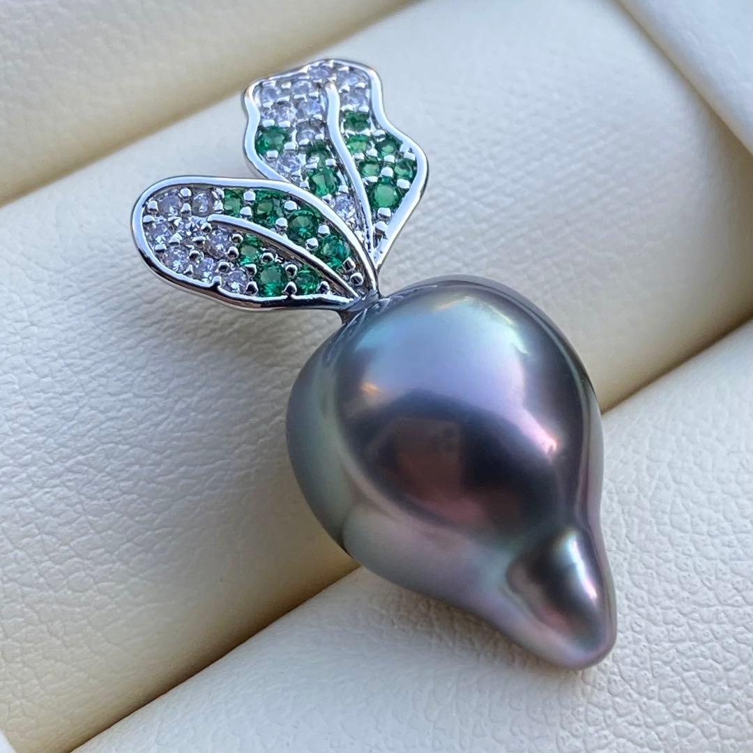 本真珠　南洋黒蝶真珠ネックレストップ　15.4*11.4mmグリーン紫PT927