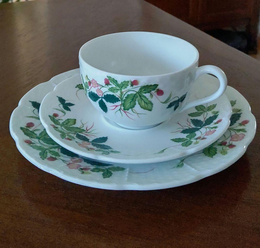 Raynaudジョルジュサンドカップ&ソーサー&プレート3点