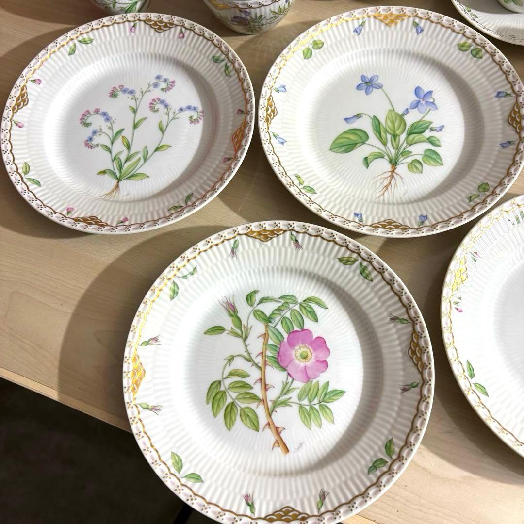 未使用新品 ロイヤルコペンハーゲン フローラダニカ プレート 他 21点セット