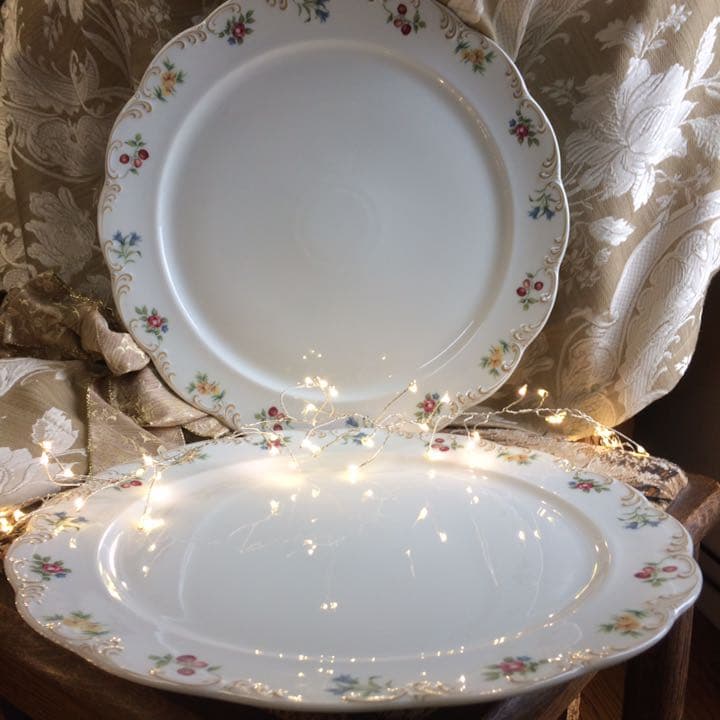 ドイツ製 ROSENTARL 可憐なお花と美しいレリーフ プレート