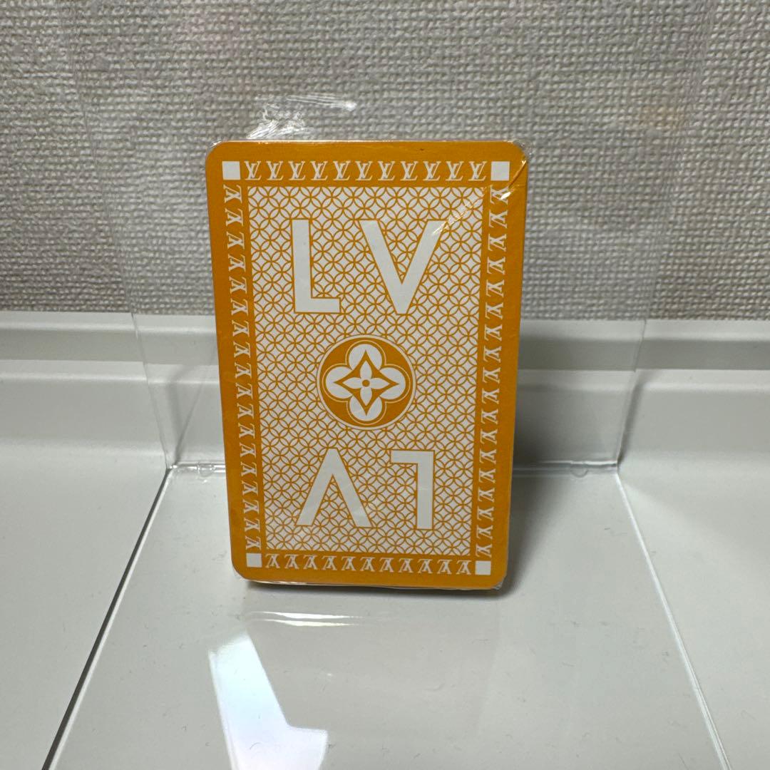 LOUIS VUITTON ルイヴィトン トランプ　イエロー　未使用