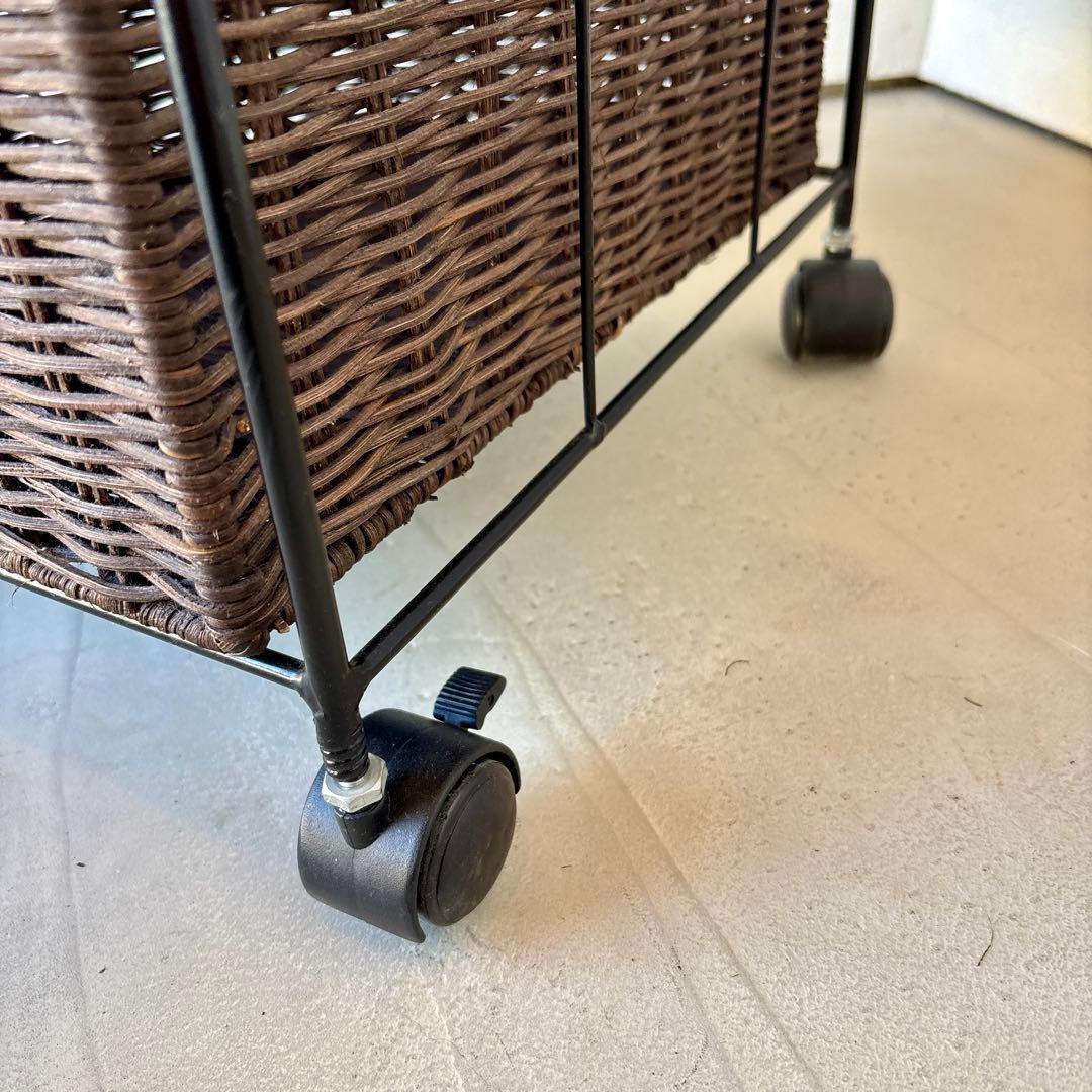 4段 アイアン ラタン チェスト かご カゴ 引き出し 収納 キャスター ラック