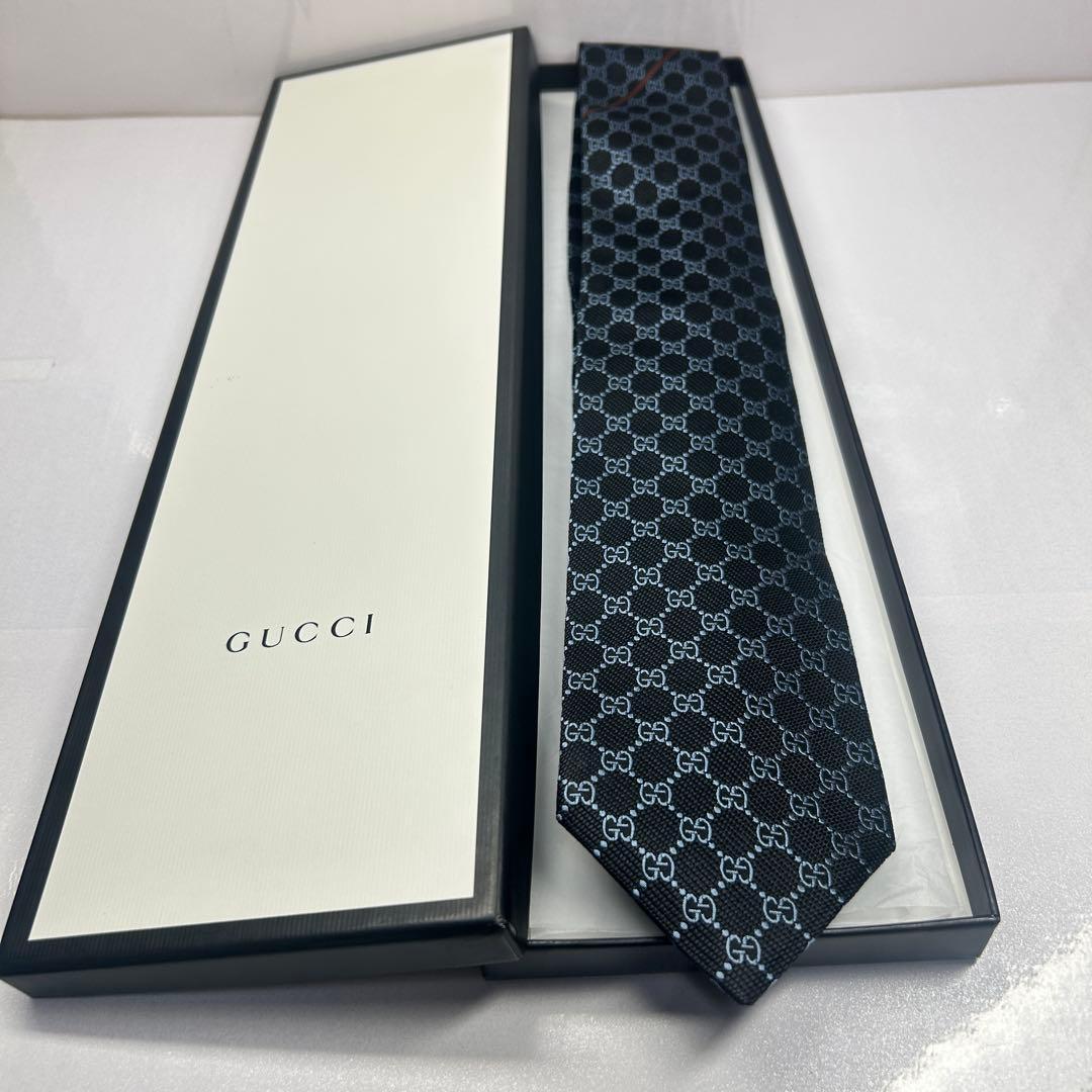 GUCCI グッチ 近年モデル 極美品 ネクタイ GG柄 蜂 シェリーライン 黒