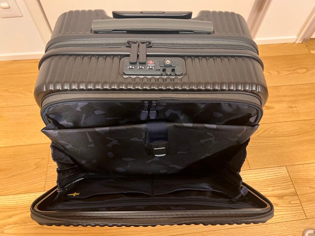 innovator inv20 スーツケース　機内持ち込み